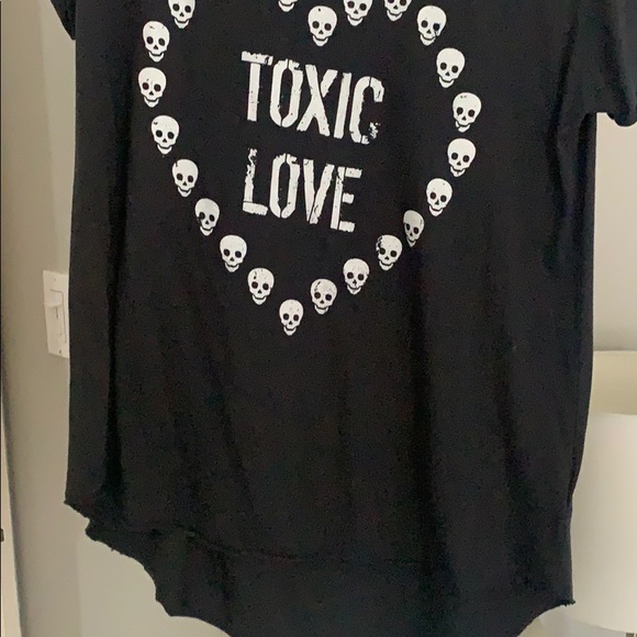 Graphic Tee - Picture 6 of 6